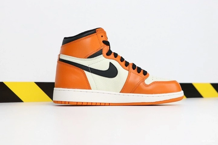 Jordan Backboard 575441-113 (GS) Reverse  1 Shattered  Retro 0429
